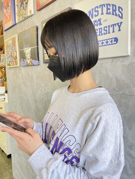 ウシワカマルイースト(ushiwakamaru East) ぱっっとボブ