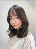 韓国人風レイヤーが可愛い薄めバング