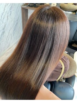 カミケンパセオ(kamiken.paseo) 上品かわいい愛され美髪ストレート【カミケンパセオ】