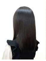 黄ぐまくん美容室 セミロング ワンレングス