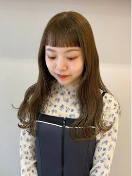 ロマリア(Lomalia) 【Lomalia表参道】前髪カット/シアーカラー/イメチェン