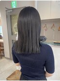 セミロング 切りっぱなし ロブ グレーブラック