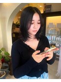 グレージュ×顔周りレイヤー