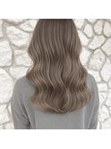#バレイヤージュカラー　#ミルクティーベージュ　#ブロンド
