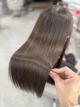 ウィクシー(wixy) ナチュラルベージュ