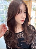黒髪　ボブルフ　ネビージュ　小顔　ワンレン　スペインカール