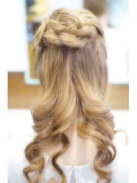 エアリーアート(airly hair art) ハーフアップ&ドレス