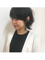 サイズ(cyez)&nbsp;ダークオリーブのミディアムウルフ