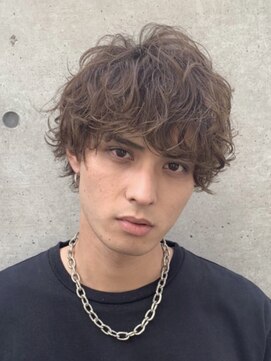 フィフス(fifth) フェザーマッシュツーブロックスパイラルパーマツイストパーマ