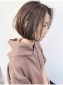 耳かけハンサムショート/センターパート/前髪なし