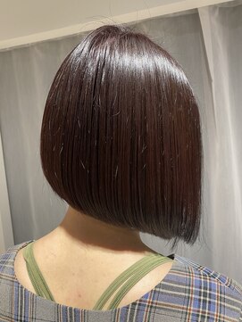 ムク(MUK) 前下がりボブ