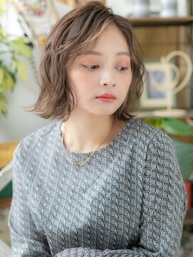 カバーヘア ブリス 上尾西口店(COVER HAIR bliss) 外国人風くすみカラーアシンメトリー大人ボブc5上尾20代30代40代