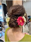 ボリューム華やかアップ 結婚式 お呼ばれヘア 二次会ドレス