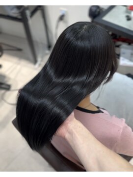 シェノン 梅田(CHAINON) 美麗な艶髪