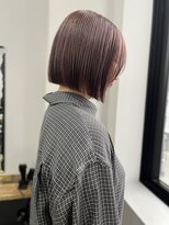 ロティー(loty)&nbsp;ショート　ボブ　切りっぱなしボブ　透明感　グレージュ　20代