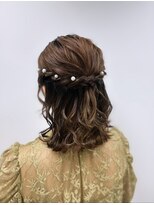 アールエーサロンモノクロ 秋葉原(RA SALON モノクロ)&nbsp;ハーフアップ