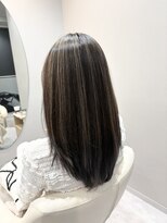 リヴナ(Livna)&nbsp;ギャルにはならないけどバキッと可愛いハイライト◎