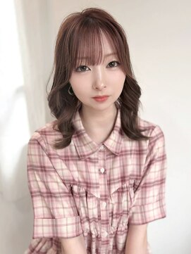 アンニュ(annuy) ピンクブラウン 顔周りカット 20代 顔周りレイヤー
