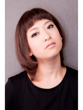 インク ヘアデザイン(incc hair design) クールに甘く、ベージュ系バイオレットのナチュラルスタイル