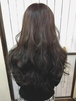 モニカ(Monica)&nbsp;大人可愛いダークグレージュ