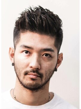 メリケンバーバーショップ コウベ(MERICAN BARBERSHOP KOBE) 無造作ショート刈り上げスパイキーアップバングにイメチェン@up