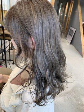 ナル(nalu.) 透明感カラー / グレージュ / くすみベージュ / ブリーチカラー