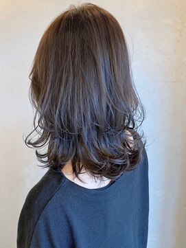 ベルビアンカ(Belle BIANCA) Belle BIANCA レイヤー/グレージュ/イルミナカラー  by.亀山