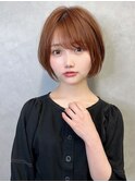 ショートボブ ボブ 軽め 斜めバング ことりベージュ