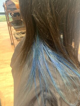 ビアンコ カーロ 二子新地店(Bianco caro) インナーカラー×ブルーカラー