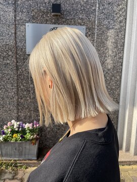 カトル フォア ナフ(Quatre fois Neuf) 髪質改善デザインカラー