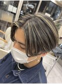 センターパート×メンズハイライト