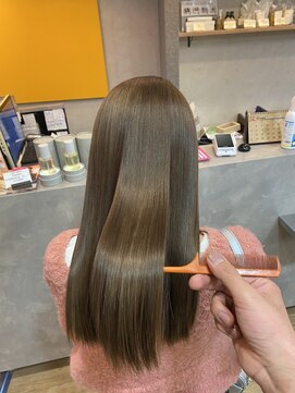 ブロッサム 東中野店 "カット+カラー トレンドスタイルお任せください!"