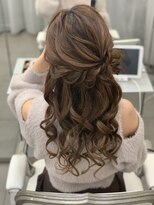 ピークヘア(PEAK HAIR)&nbsp;ヘアセット/サイドハーフアップ