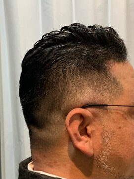 クローバー(CLOVER) 心斎橋 小林広明 ショート ベリーショート
