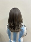 前髪カタログ　アンブレラカラー　こなれミディ