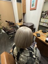 ヘアーアンドメイク アネラガーデン(HAIR&MAKE Anela garden) ホワイトベージュ