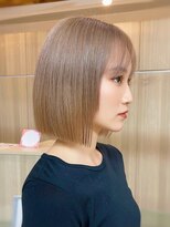 ラヴィエール(LAVIERE by R-EVOLUT)&nbsp;ハイトーンボブ/グレージュ/ニュアンスカラー【柏・柏駅】