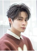 フェザー人気ツーブロック黒髪ビジネスセンターパート