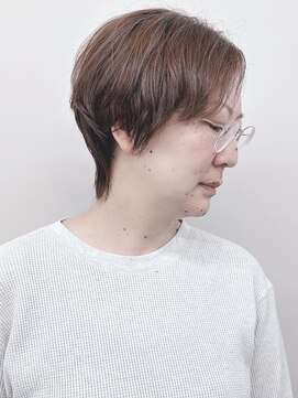 モリオ(morio) =くびれショートウルフマッシュウルフ大人ショートボブ30代40代