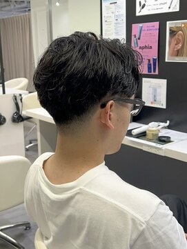 ノウハウ キョウト(KNOWHOW kyoto) メンズフェードカット/パーマスタイル