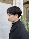真面目さとおしゃれを兼ね備えたセンターパート