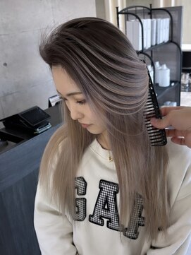 ウル 岡山駅店(ULu.) ハイトーンハイライトミルクティーベージュダブルカラー岡山駅