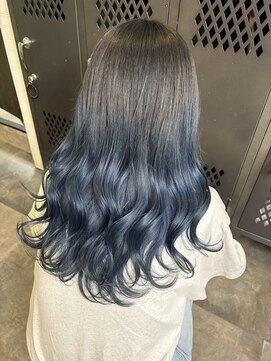 エーアイ 駒込店(Ai) ブルーグラデーション×グレージュ