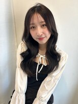 アンニュ(annuy)&nbsp;韓国風巻き シースルー アッシュブラウン 小顔カット 美髪