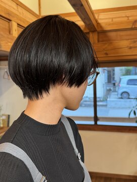 ノマ(Noma) 伸ばしかけ丸みボブ