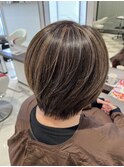 ショート×白髪ぼかし