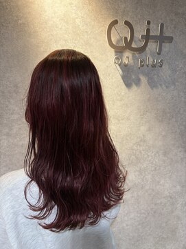 ボルドーピンク