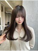 縮毛矯正で自然な仕上がりに！柔らかく見えるレイヤーカット