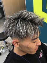 ダズルヘアラッシュ(DAZZLE hair RUSH)&nbsp;名古屋八事金メッシュシルバーメッシュ細め太めハイライトパーマ