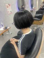 フラワーバイ ビーガーデン(FLOWER by B.GARDEN)&nbsp;顔周りレイヤーミニボブ